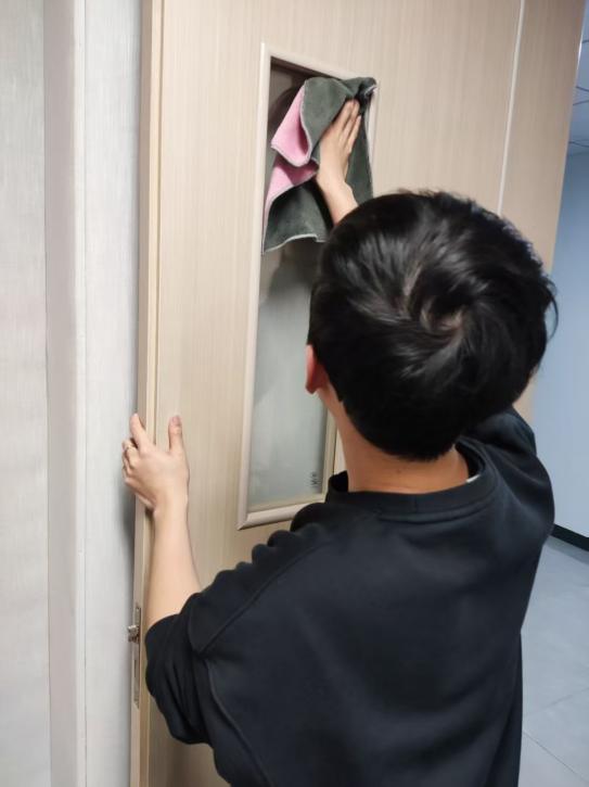 说明: 906778210a67ae96515b0fc04f806def_