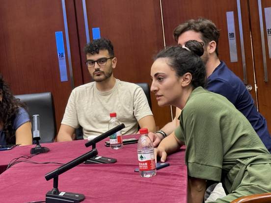 9741783e11415ff3e45f5ed7c89fc2e