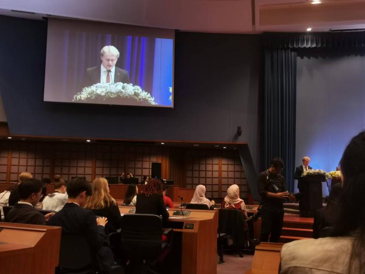 说明: a1f53a0e23ad0e9cff641e90924c118 说明: a1f53a0e23ad0e9cff641e90924c118