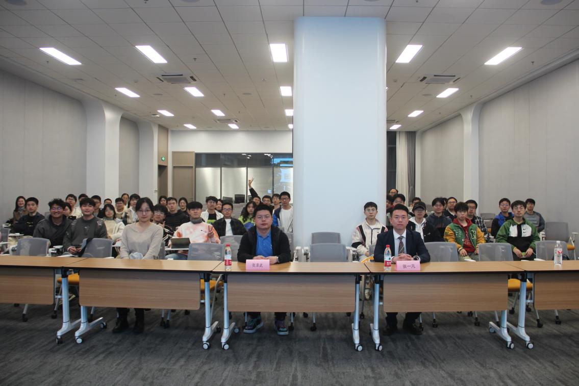 说明: 491c461329b54b35bbe320a22307e7d